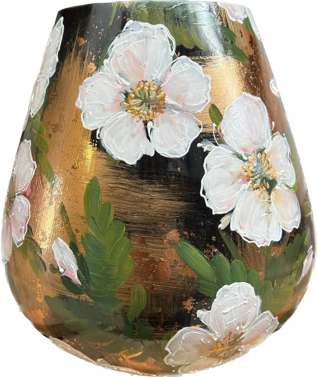 Handgeschilderde vaas brons witte bloem